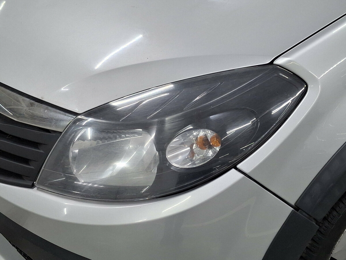 Б/У Рено Сандеро 2013 года. Фото: #16