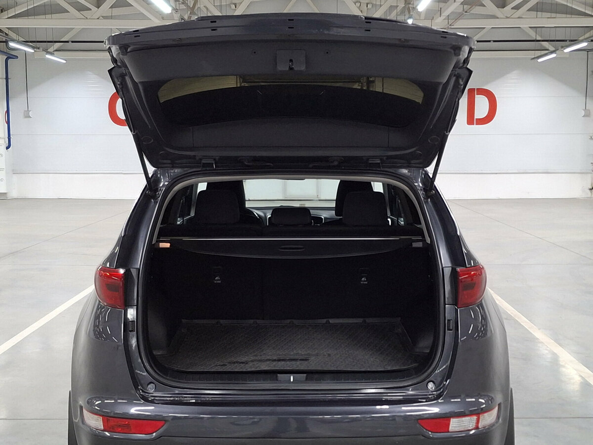 Б/У Киа Спортейдж 2018 года. Фото: #9