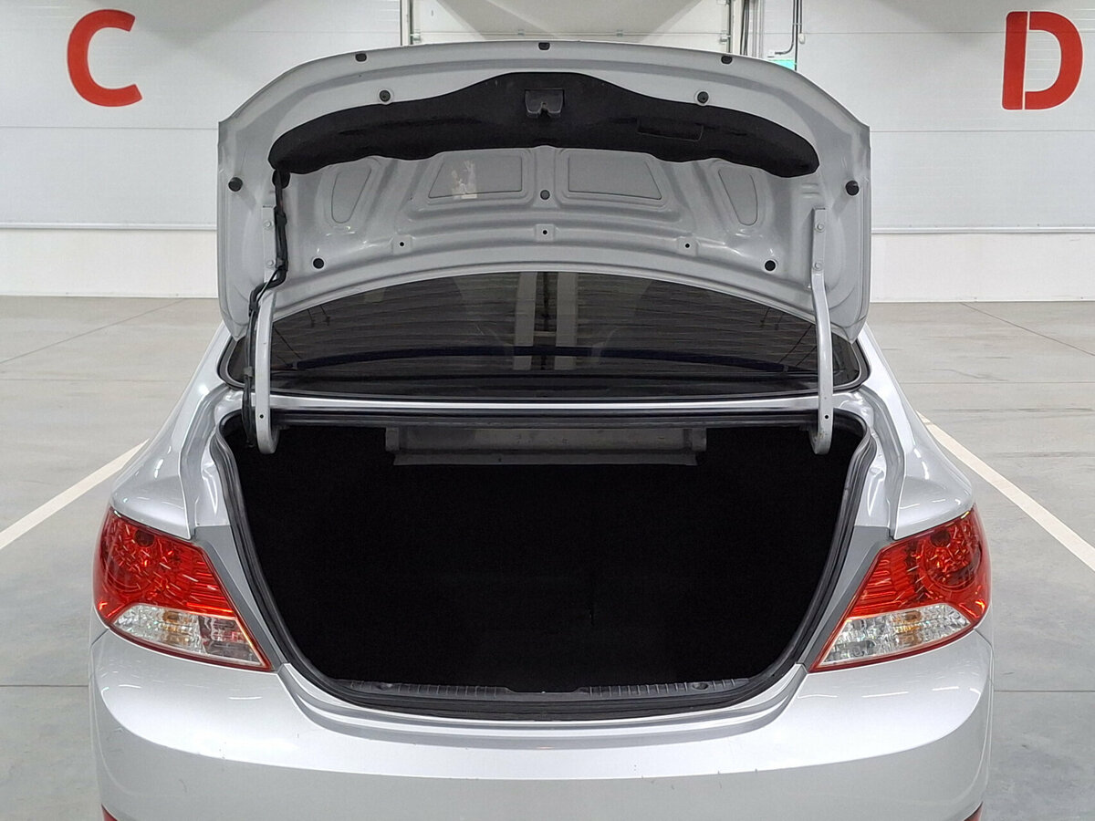 Б/У Хендай Солярис 2014 года. Фото: #9