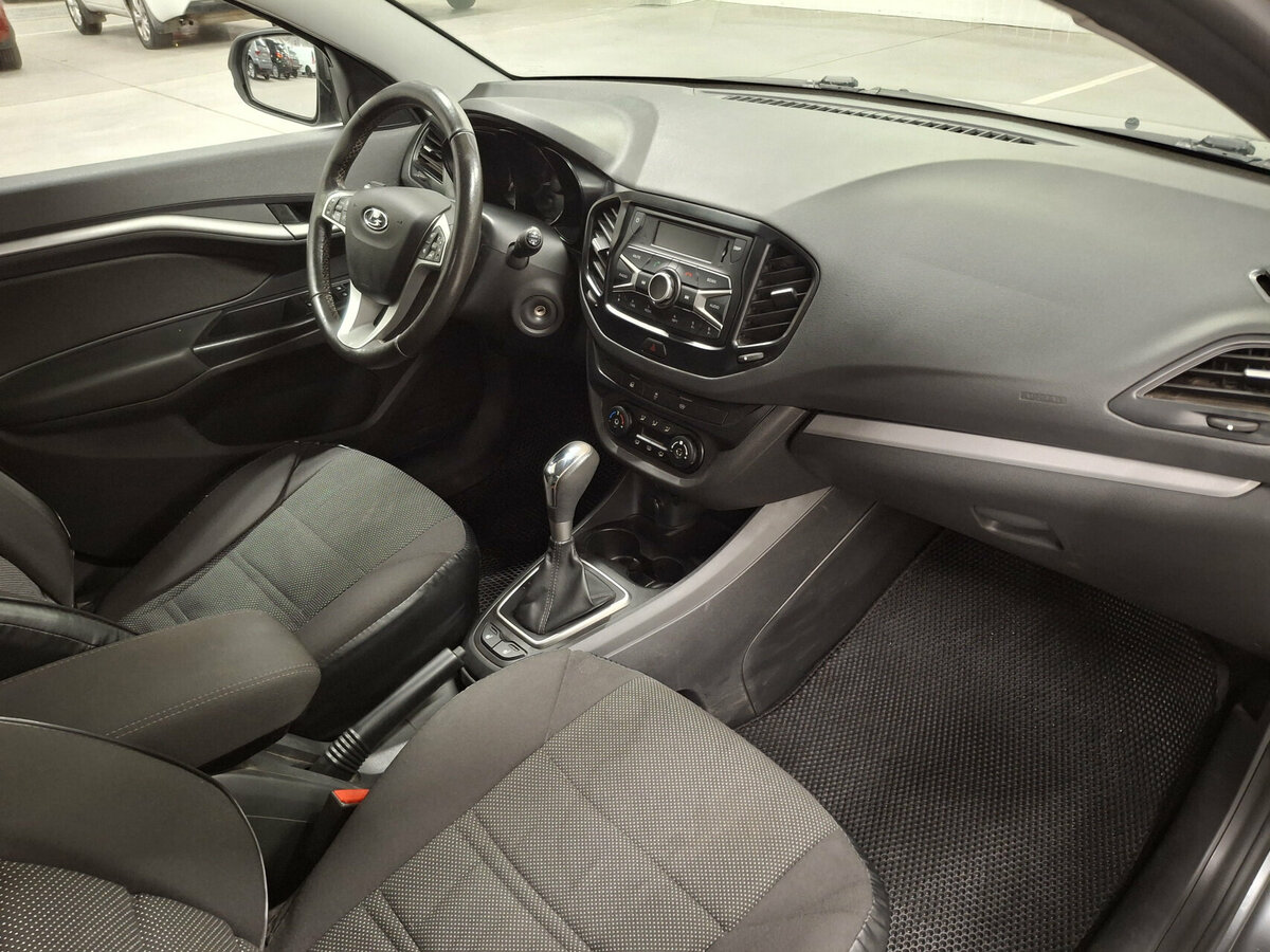 Б/У Лада (ВАЗ) Веста 2021 года. Фото: #10