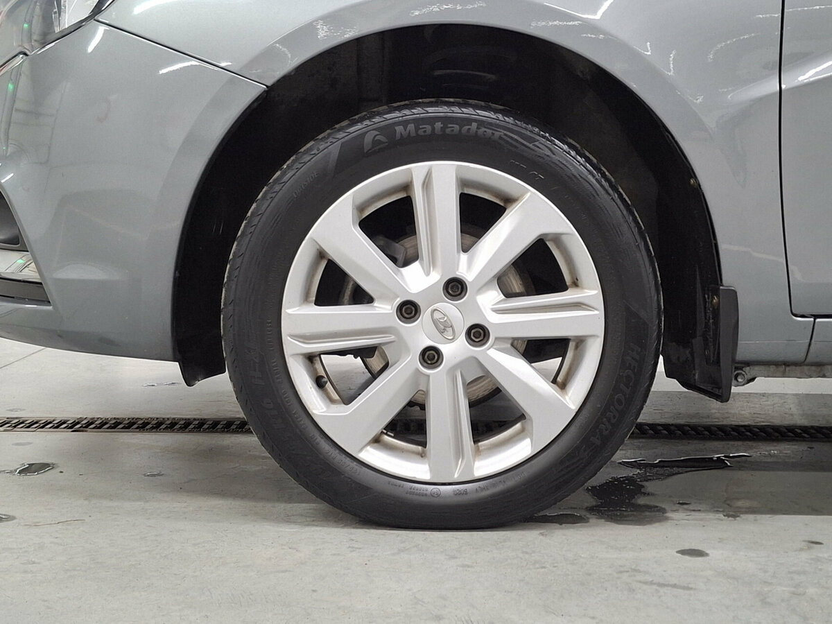 Б/У Лада (ВАЗ) Веста 2021 года. Фото: #17