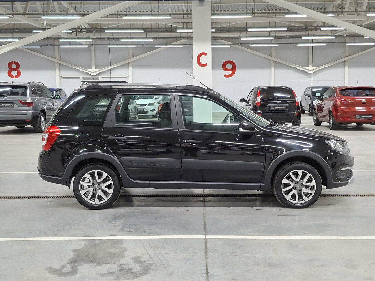 Б/У Лада (ВАЗ) Гранта 2022 года. Фото: #3