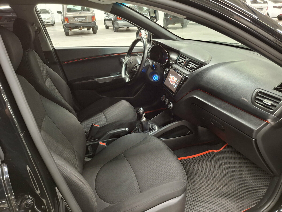 Б/У Киа Рио 2016 года. Фото: #10