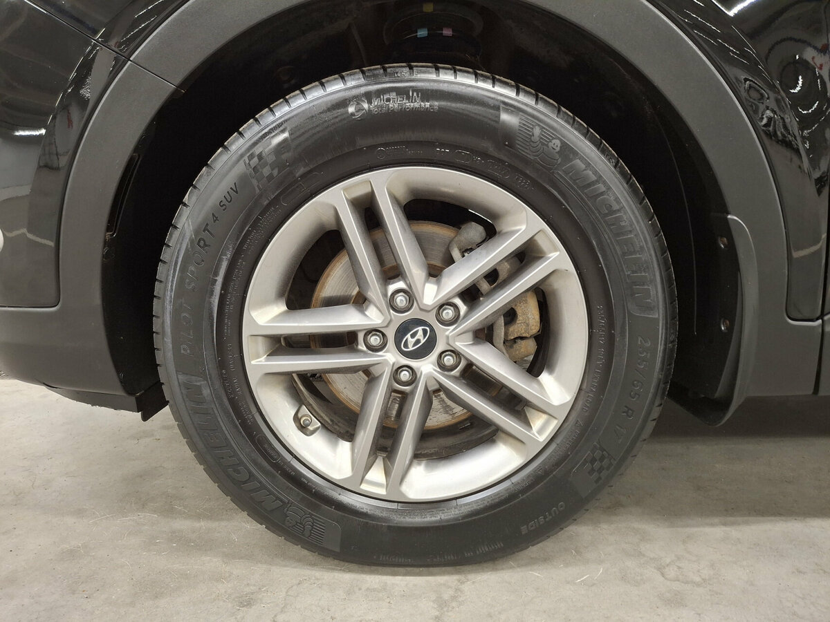 Б/У Хендай Санта Фе 2018 года. Фото: #17