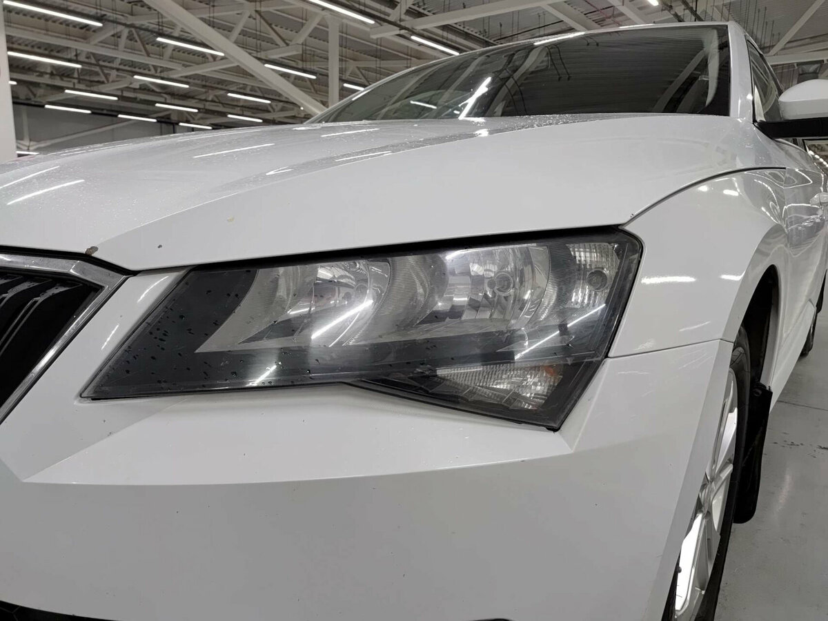 Б/У Шкода Суперб 2016 года. Фото: #16