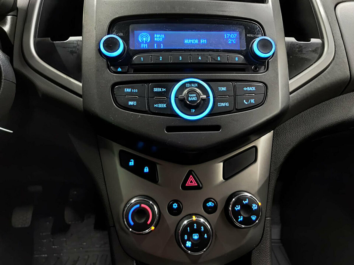 Б/У Шевроле Авео 2012 года. Фото: #14