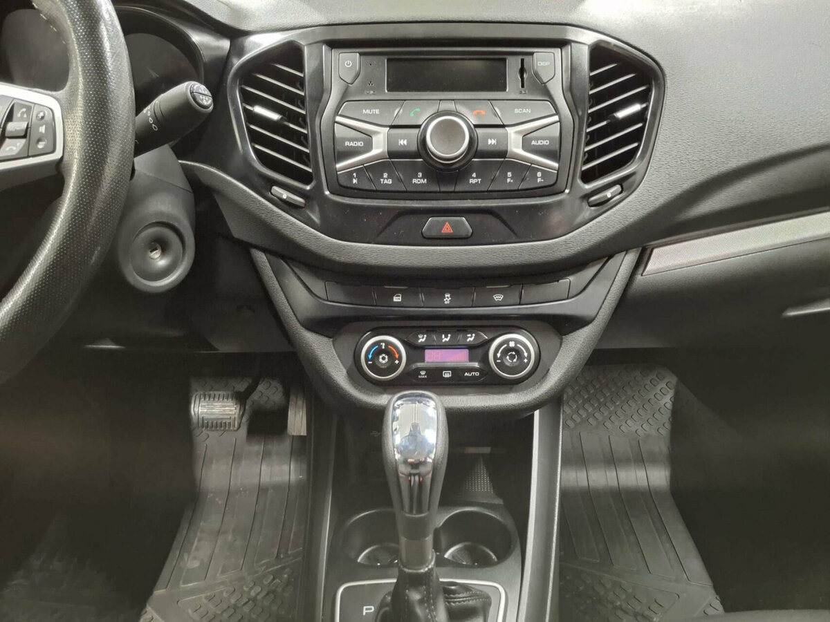 Б/У Лада (ВАЗ) Веста 2020 года. Фото: #14