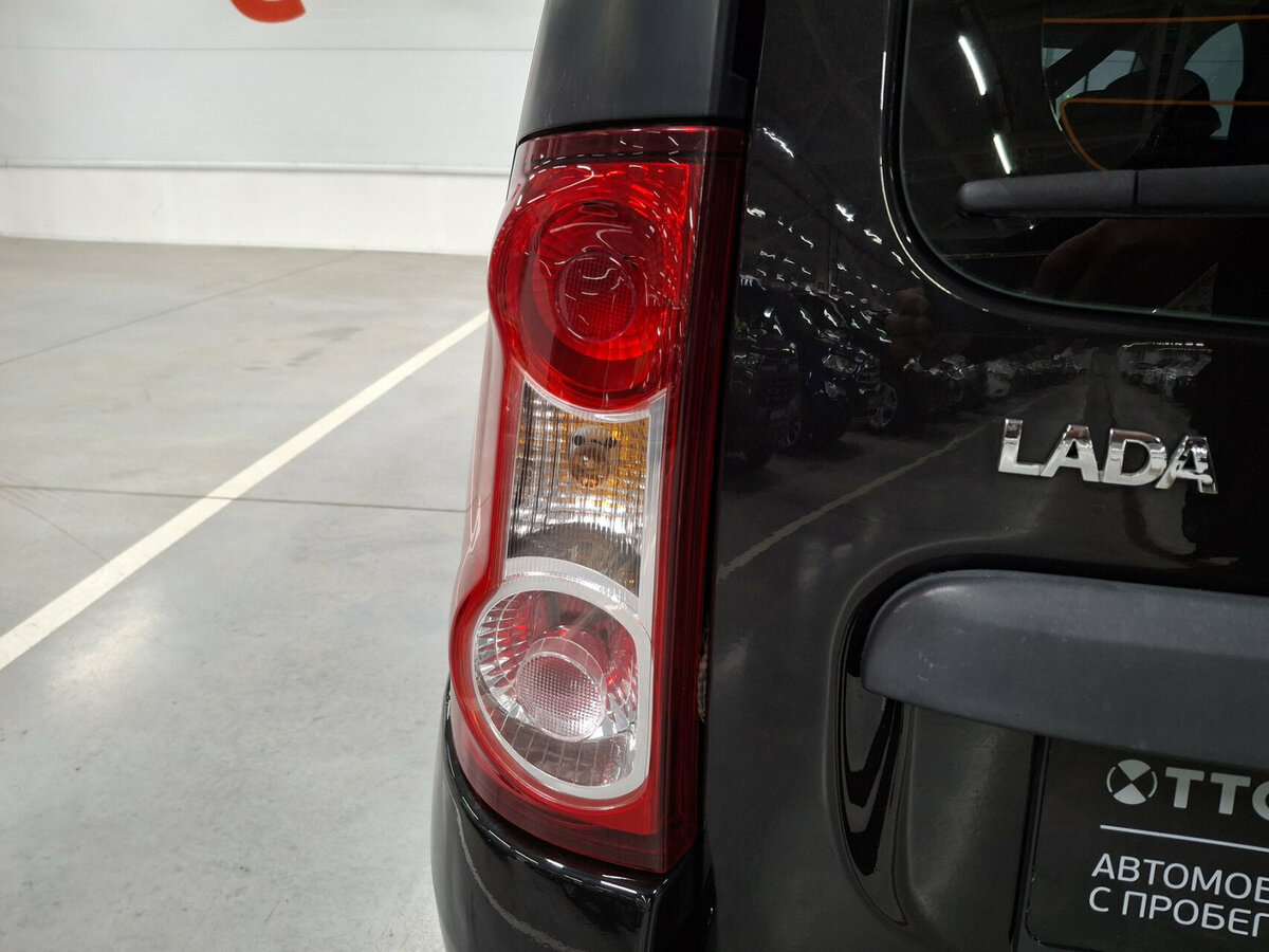 Б/У Лада (ВАЗ) Ларгус 2019 года. Фото: #8