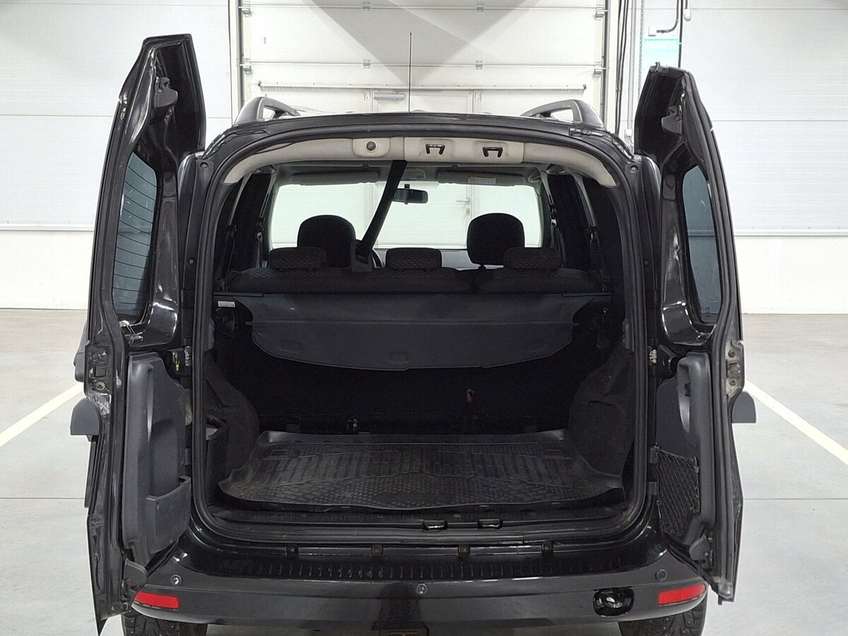 Б/У Лада (ВАЗ) Ларгус 2019 года. Фото: #9