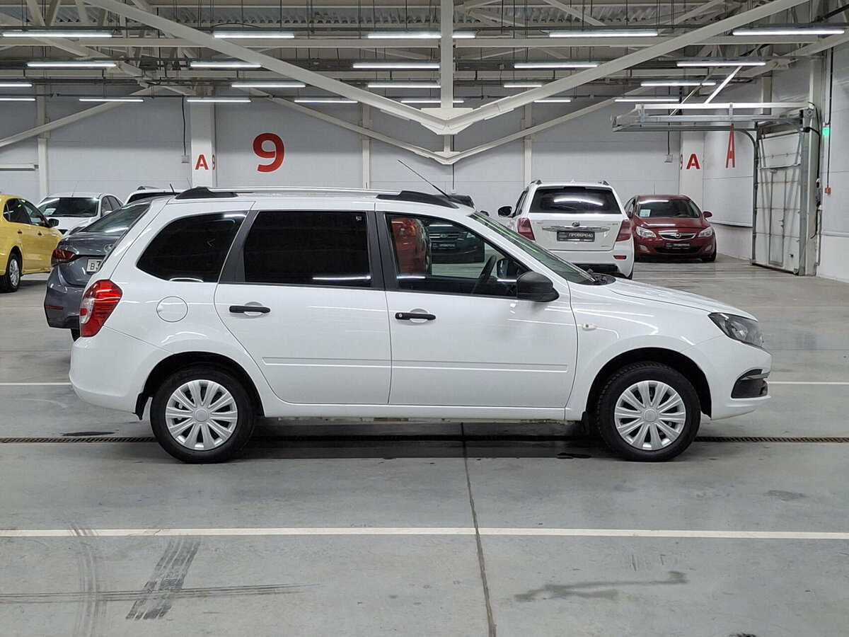 Б/У Лада (ВАЗ) Гранта 2020 года. Фото: #3