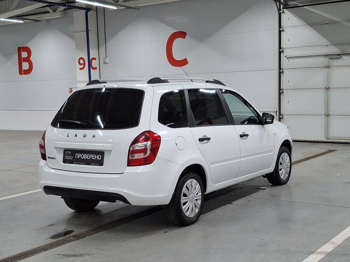 Б/У Лада (ВАЗ) Гранта 2020 года. Фото: #4