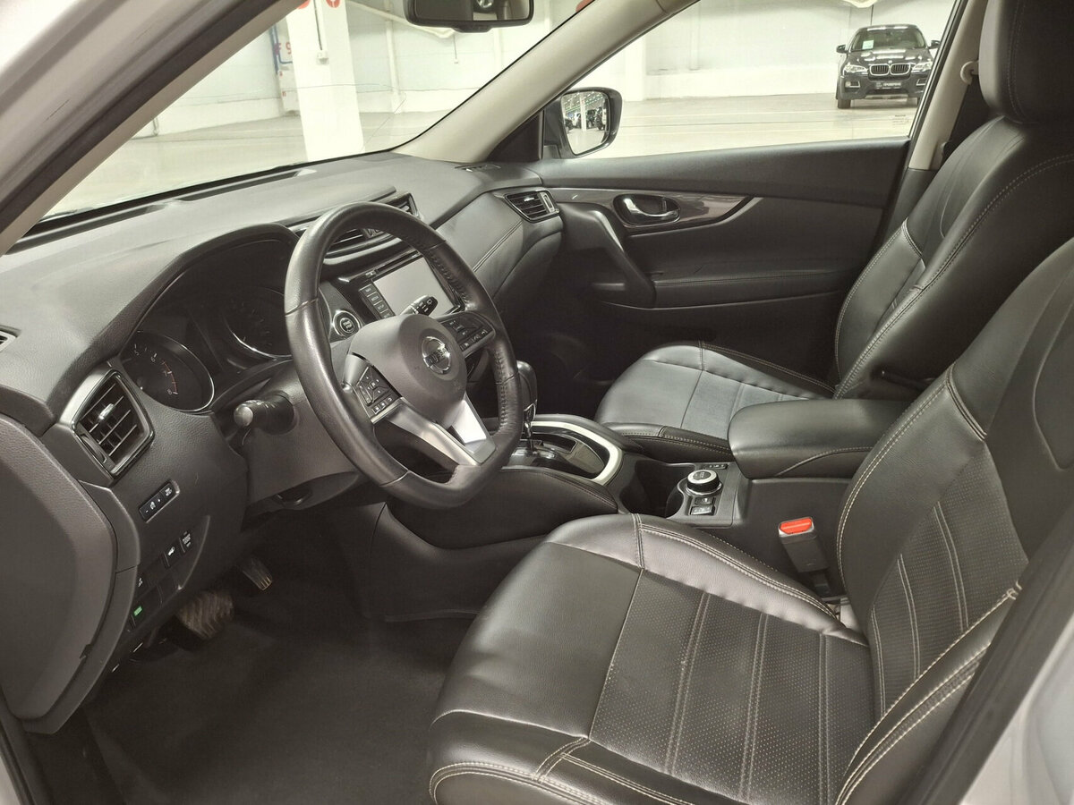 Б/У Ниссан Икс-Трейл 2019 года. Фото: #15